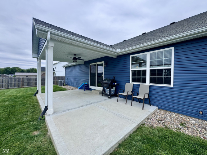 Listing Image 23