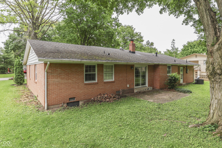 Listing Image 40