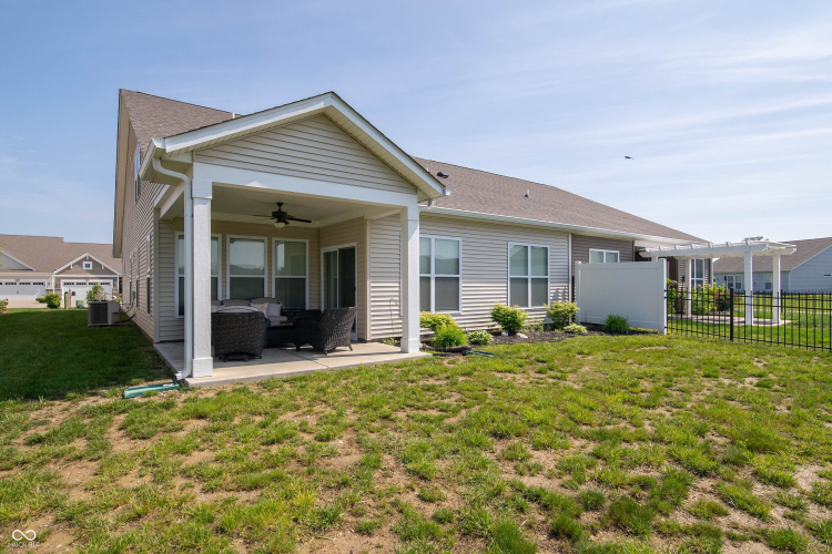 Listing Image 35