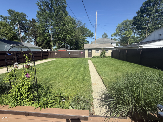 Listing Image 16