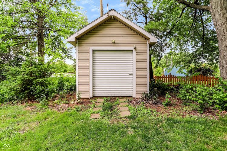 Listing Image 80
