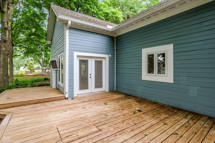 Listing Image 83