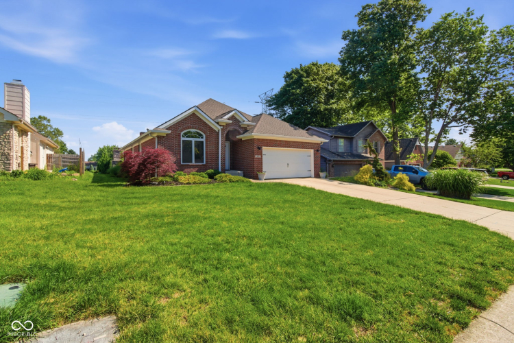 Listing Image 53