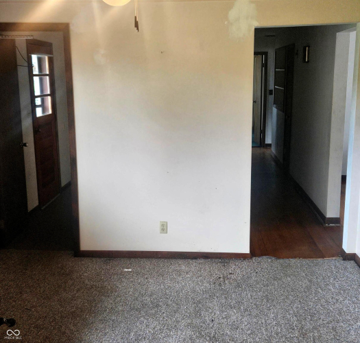 Listing Image 24