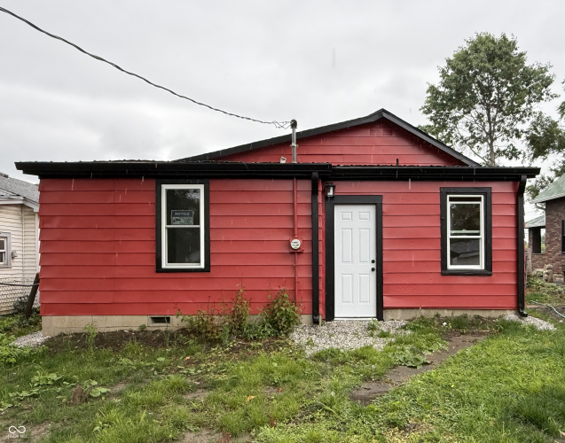 Listing Image 18