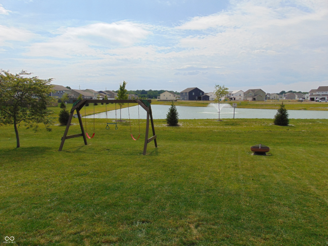 Listing Image 37