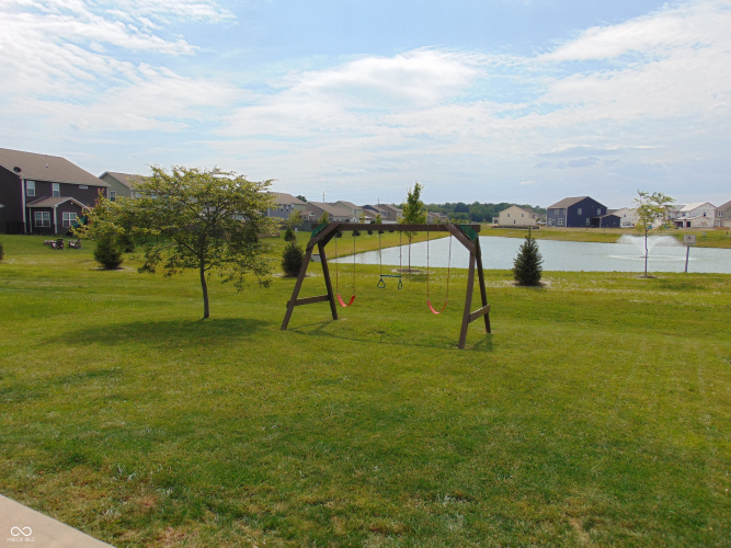 Listing Image 38