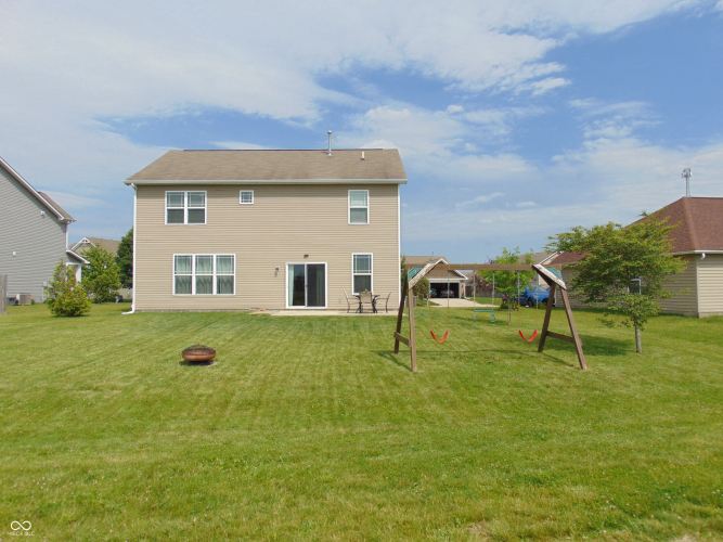 Listing Image 6
