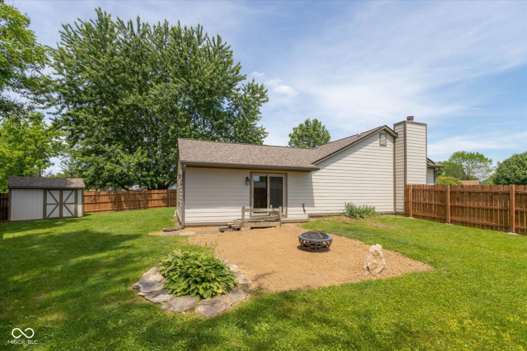 Listing Image 23
