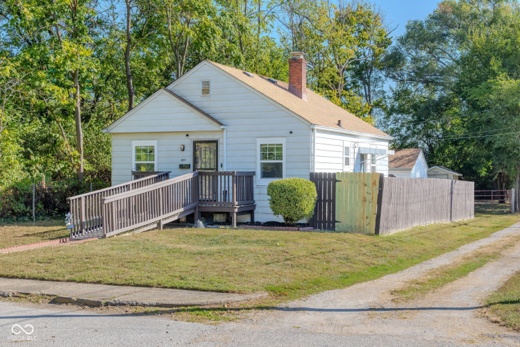 Listing Image 2