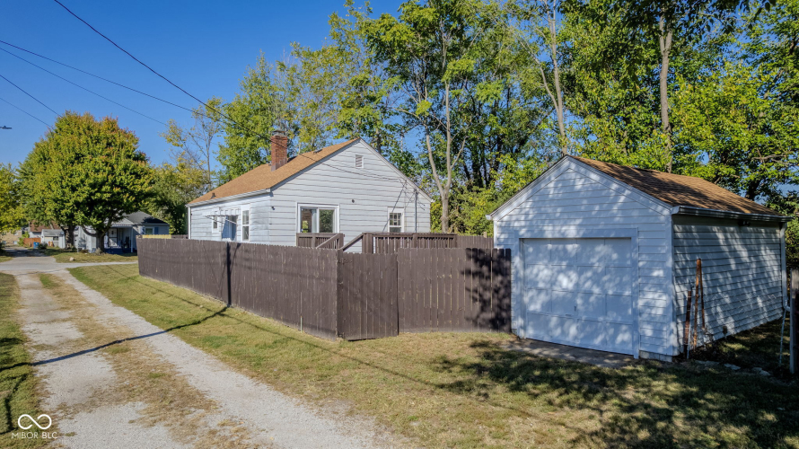Listing Image 26