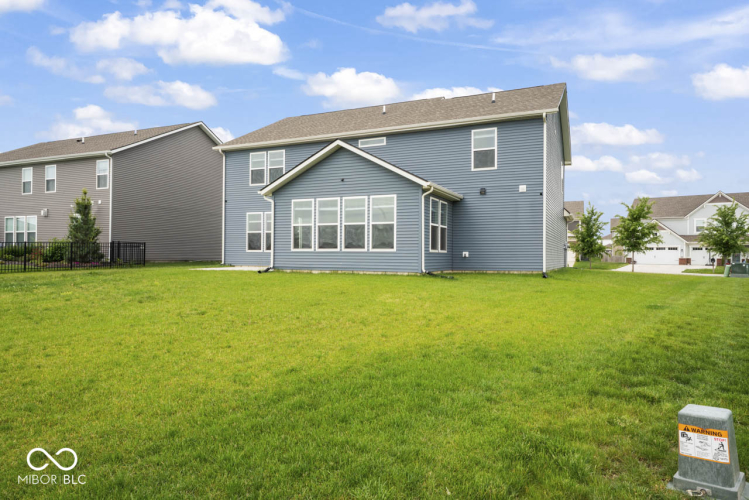 Listing Image 43