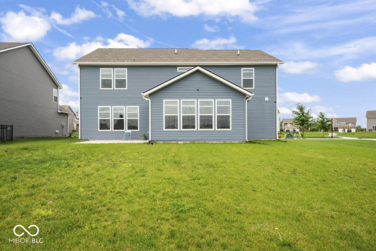 Listing Image 44