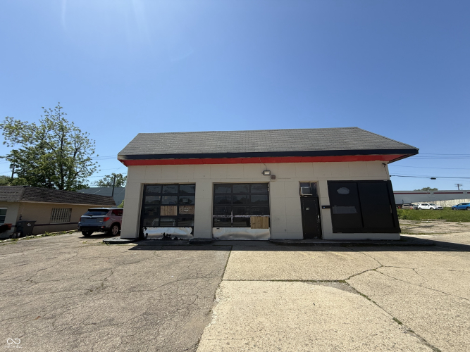 Listing Image 2