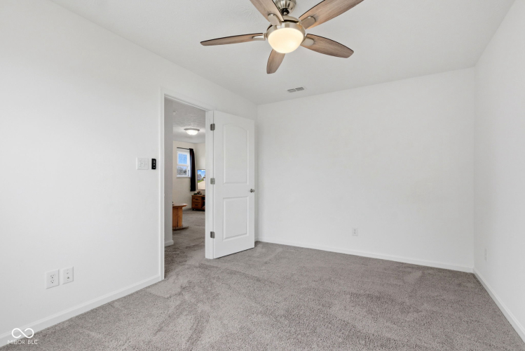 Listing Image 56