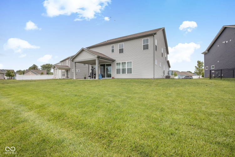 Listing Image 60