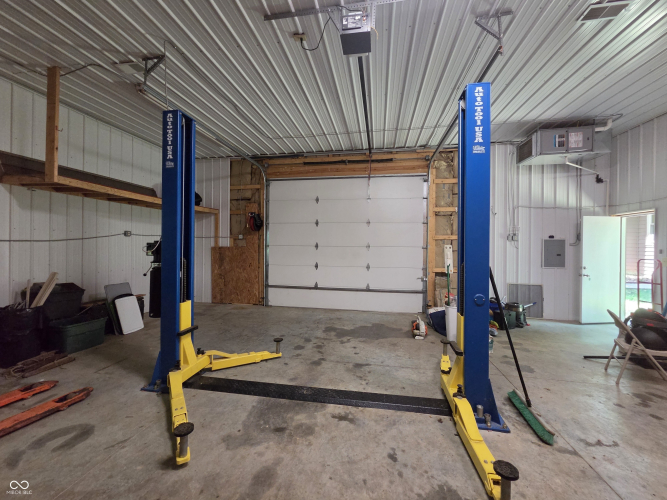 Listing Image 37