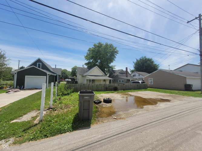 Listing Image 40