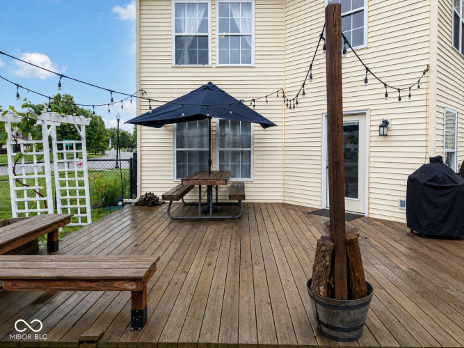Listing Image 30