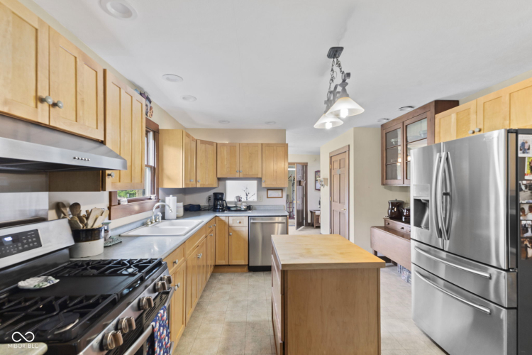 Listing Image 23