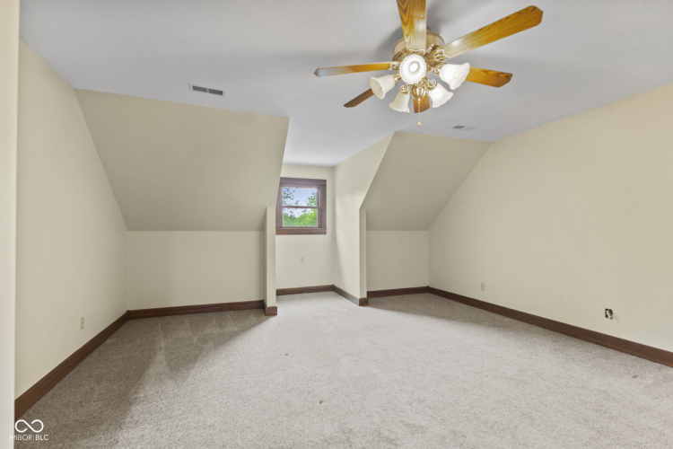 Listing Image 45
