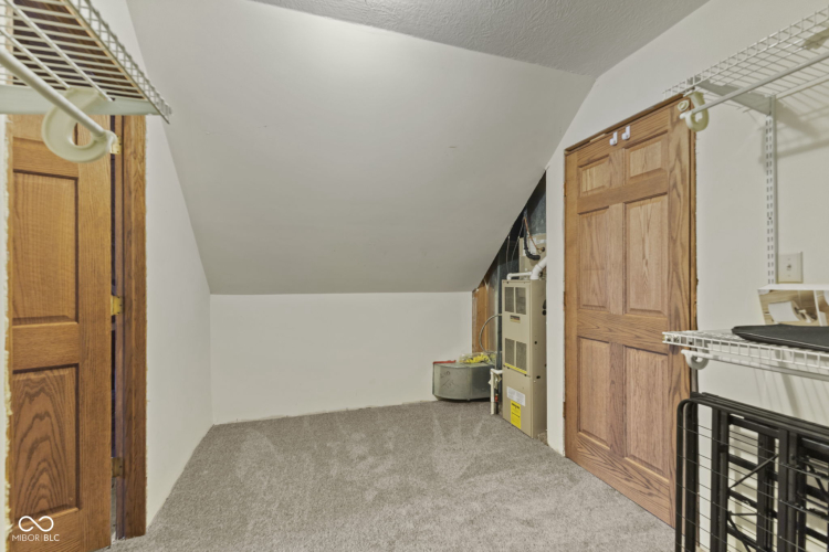 Listing Image 49