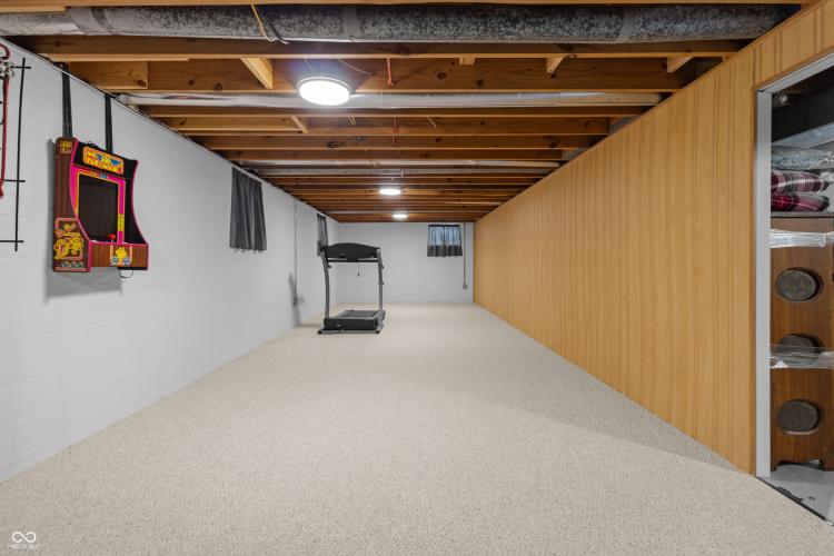 Listing Image 32