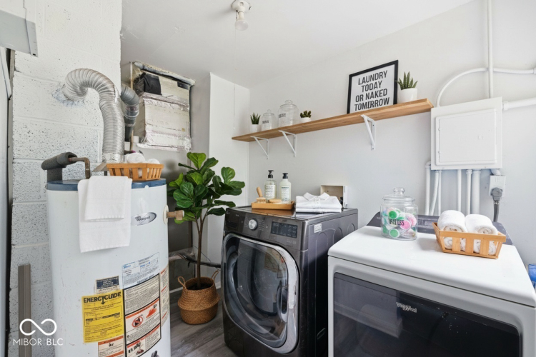 Listing Image 13