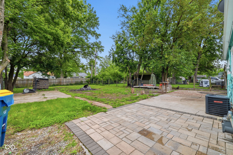 Listing Image 24