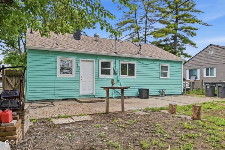 Listing Image 29