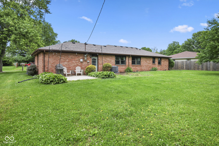 Listing Image 23