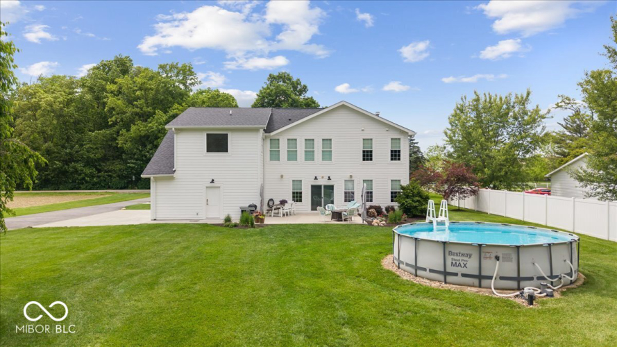 Listing Image 64
