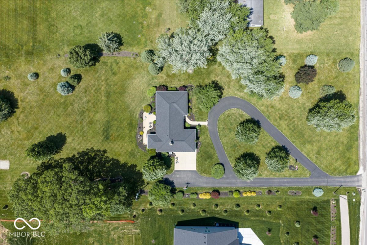 Listing Image 48