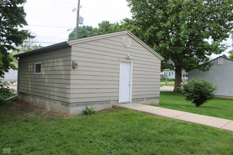 Listing Image 23