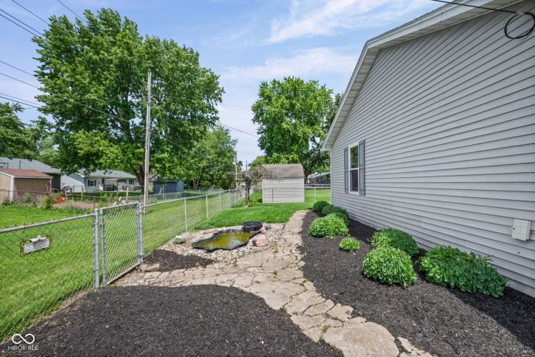 Listing Image 27