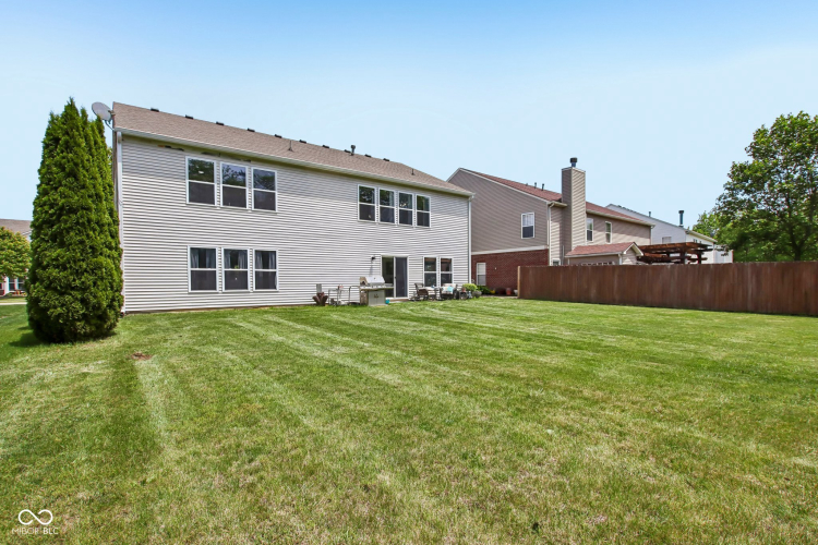 Listing Image 33