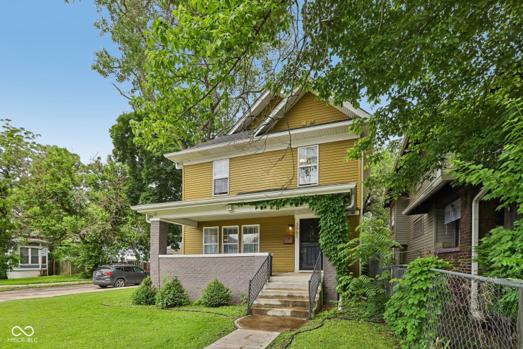 Listing Image 2