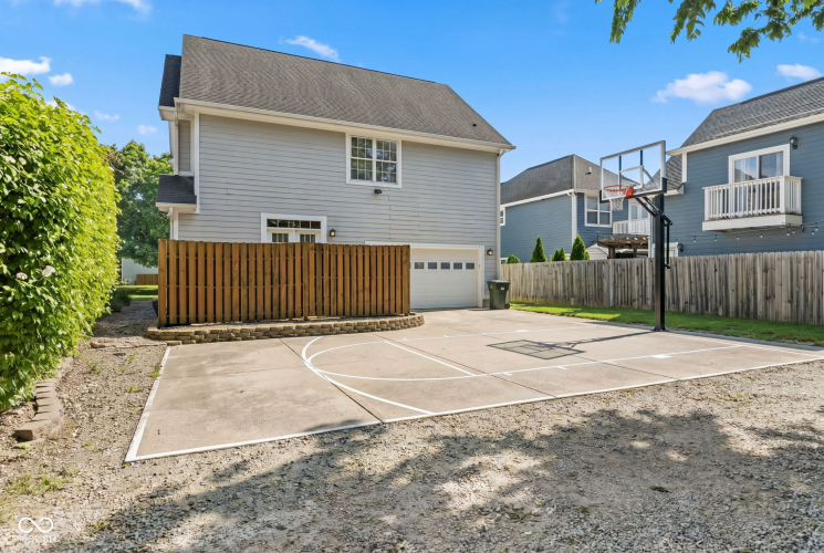 Listing Image 7