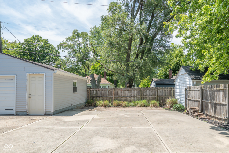 Listing Image 27