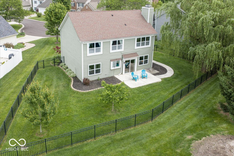 Listing Image 6