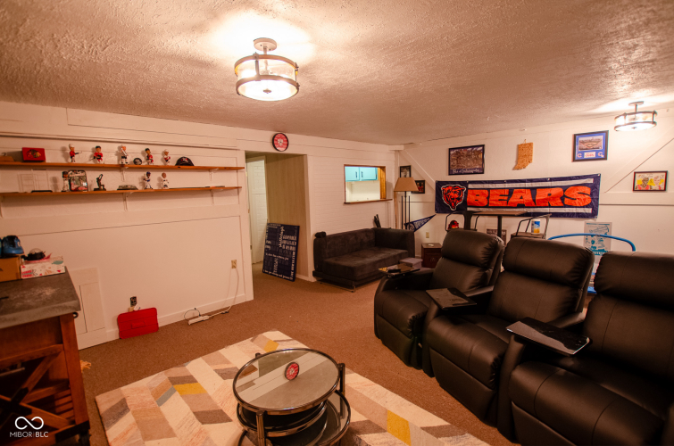 Listing Image 45