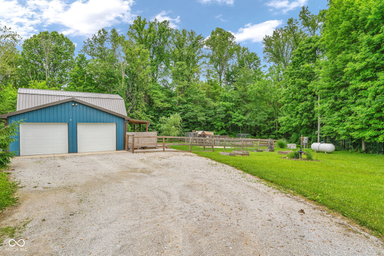 Listing Image 39