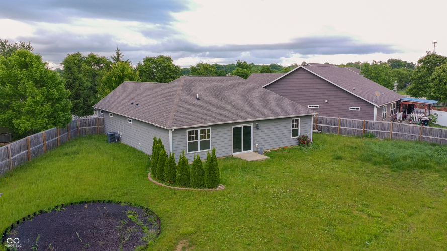 Listing Image 29