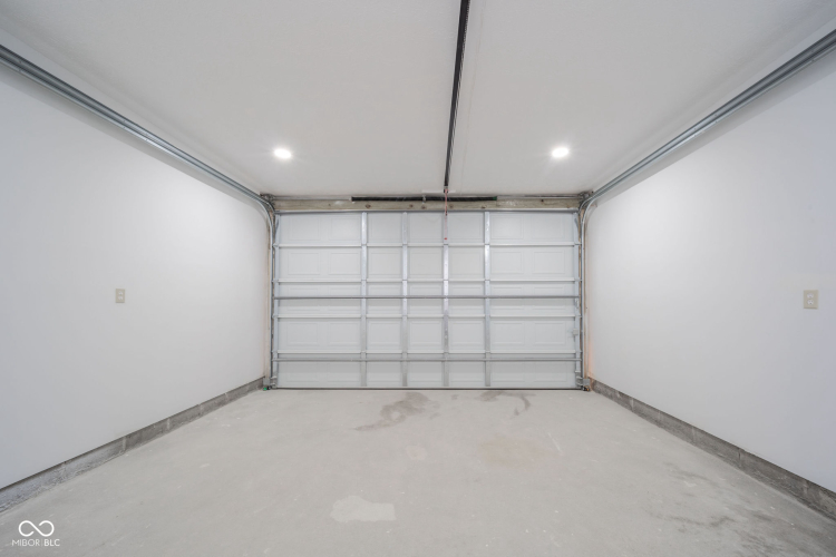 Listing Image 26