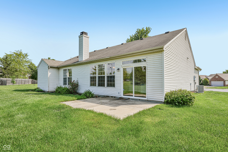 Listing Image 5