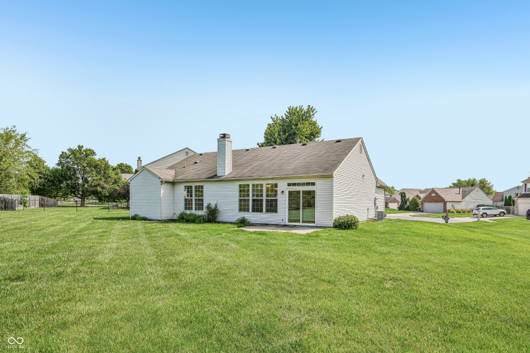 Listing Image 43