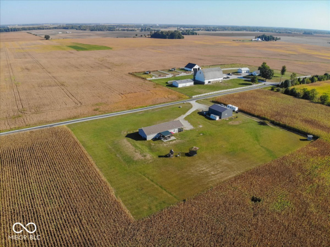 Listing Image 44