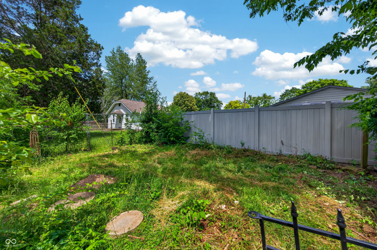 Listing Image 42