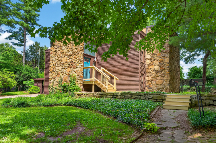 Listing Image 55