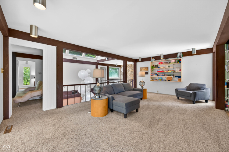 Listing Image 65